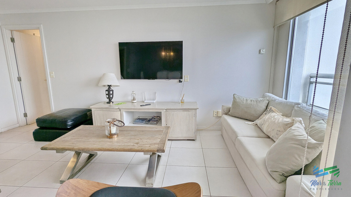 Apartamento ID.5707 - Venta y alquiler de apartamento de 2 dormitorios 2 baños vista panorámica