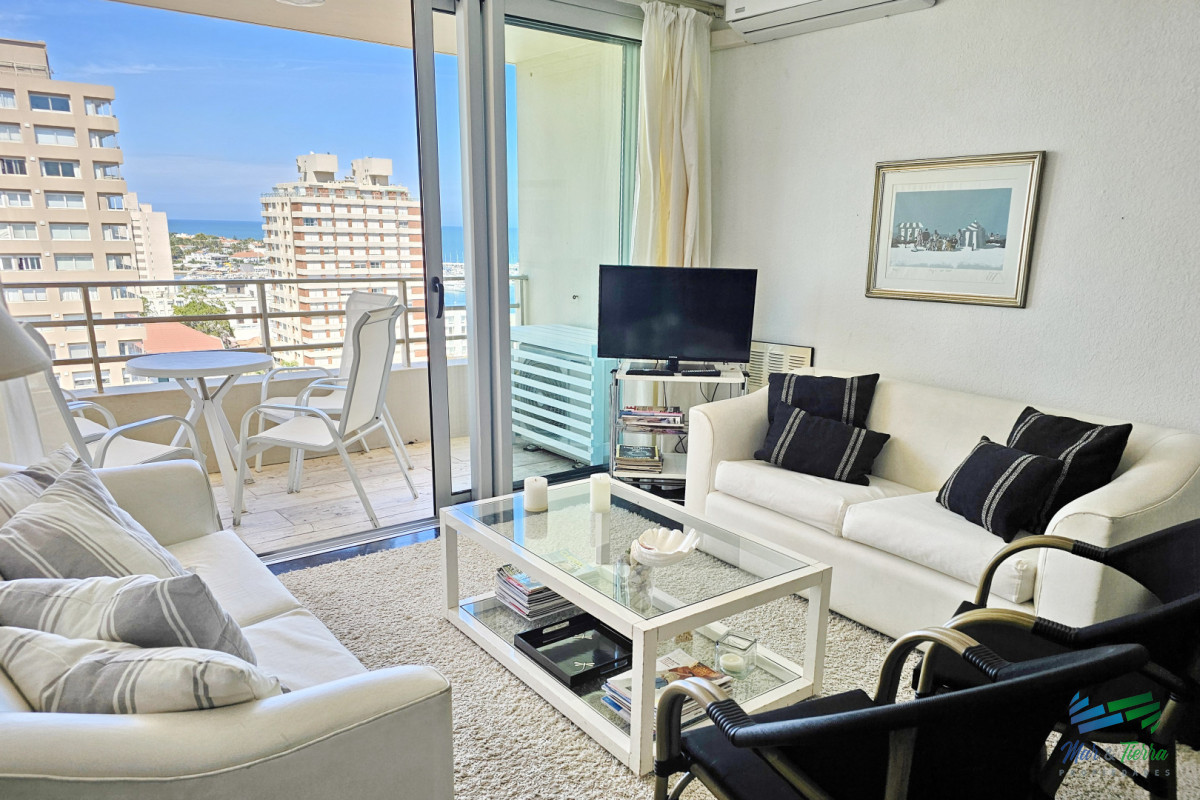 Apartamento ID.5645 - APARTAMENTO 2 DORMITORIOS, VISTA AL PUERTO DE PUNTA DEL ESTE, PENÍNSULA 