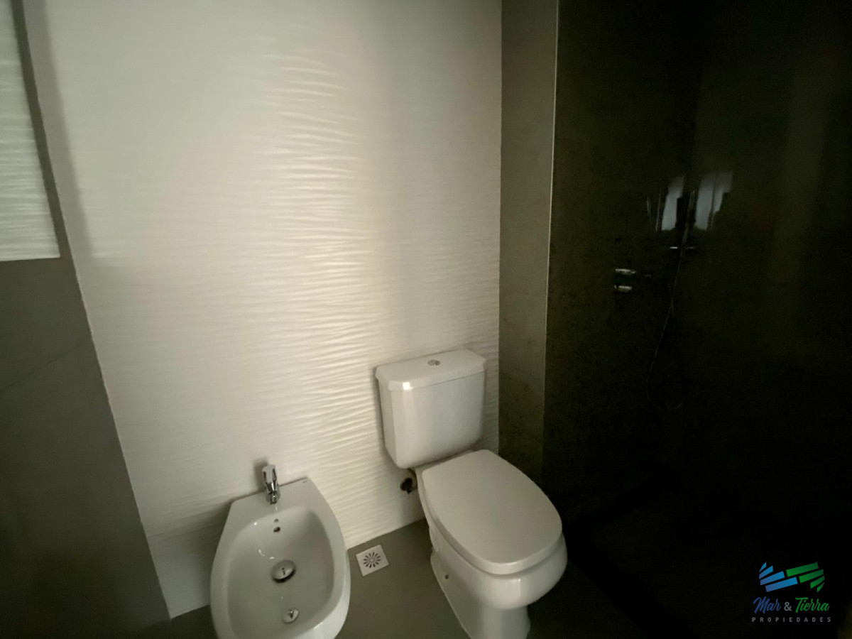 Apartamento ID.2607 - Alquiler anual apartamento 2 dormitorios con servicios en Roosevelt, Punta del Este