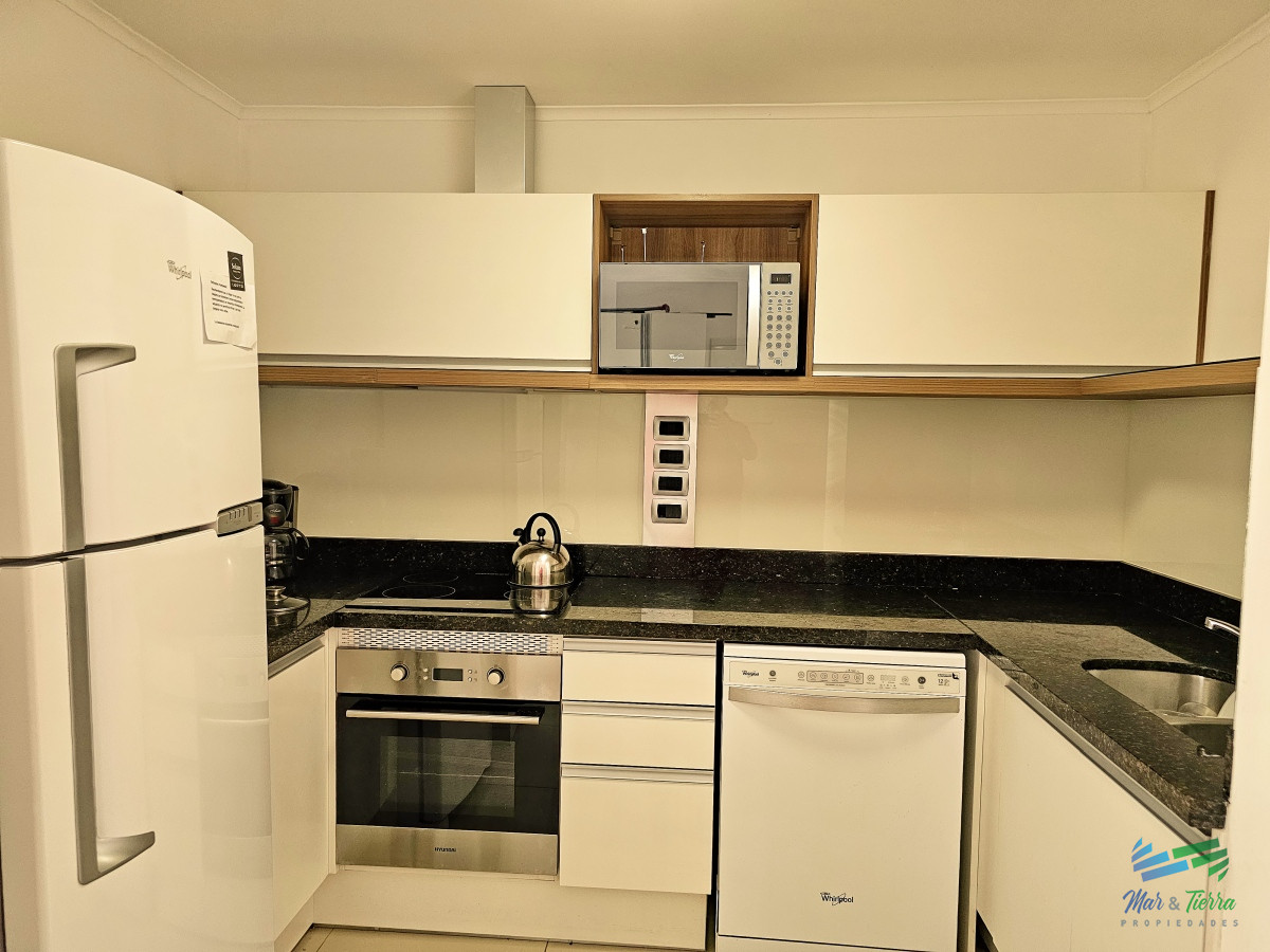 Apartamento ID.4470 - Venta de apartamento de 2 dormitorios en Green Park Solanas 