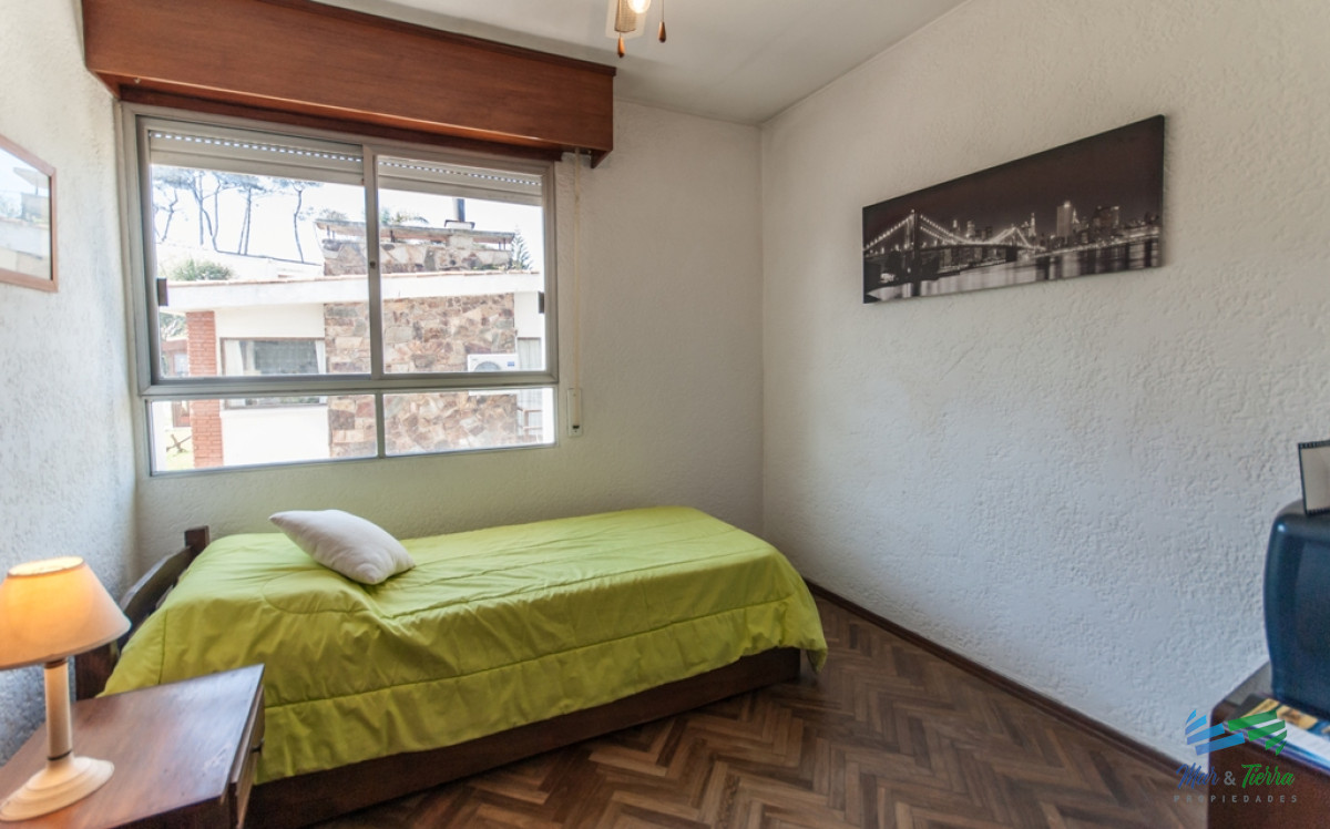 Apartamento ID.2644 - Imperdible... apartamento con espectacular vista al mar