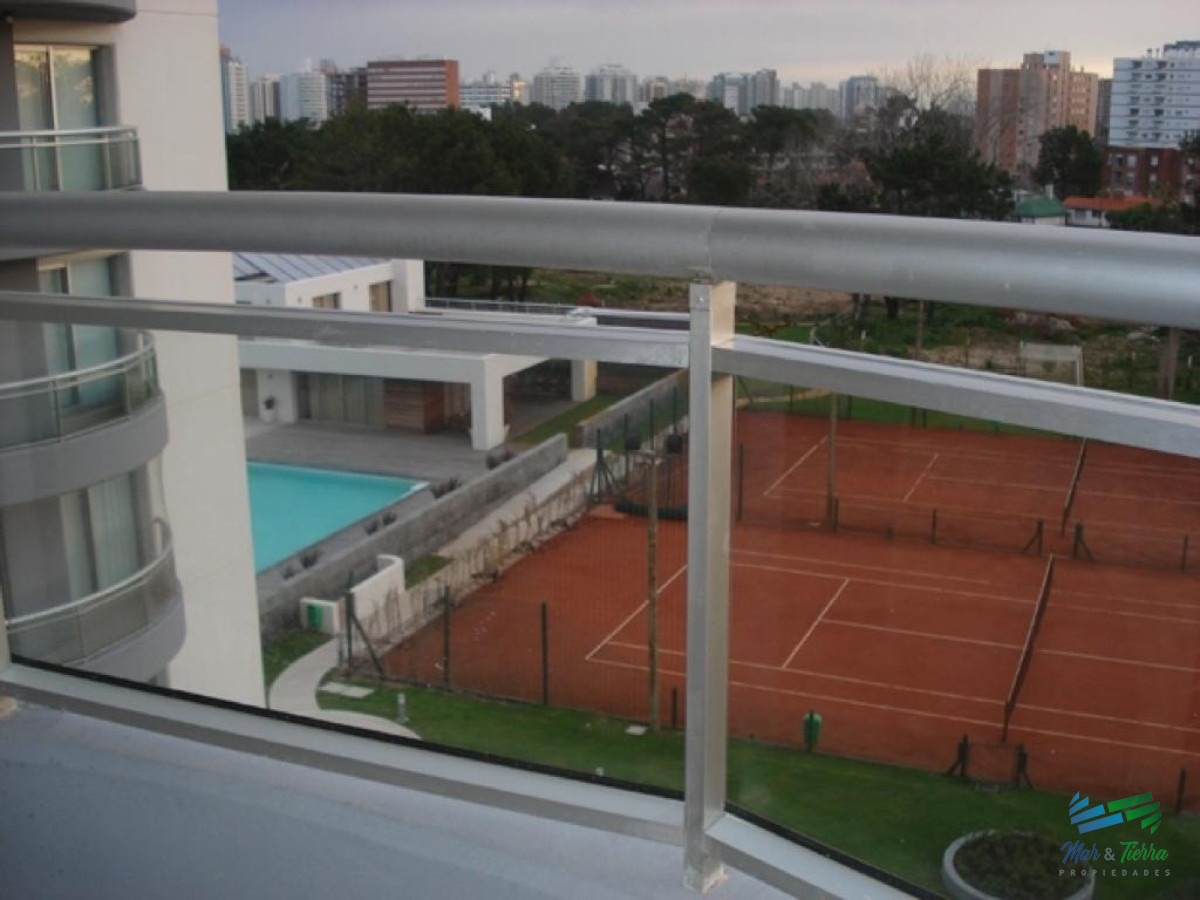 Apartamento ID.5701 - Alquiler en baja temporada en Ocean Drive 2 dormitorios