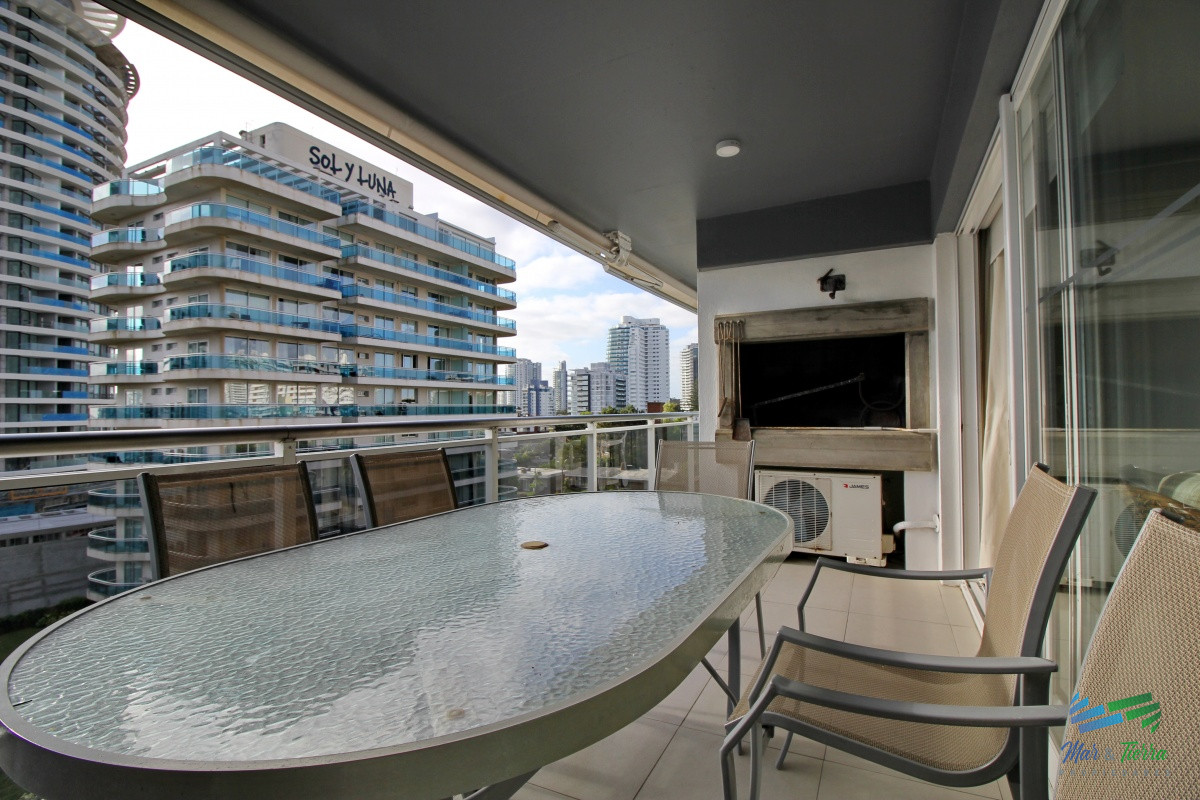 Apartamento ID.6 - En alquiler y venta... oportunidad.. torre de categoría.. a metros del mar!!!
