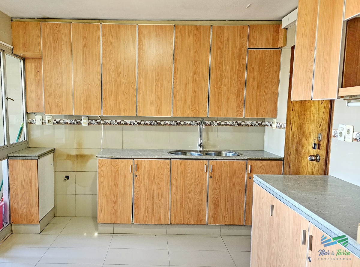 Apartamento ID.4783 - APARTAMENTO EN VENTA, 3 DORMITORIOS. SOBRE ROOSEVELT 