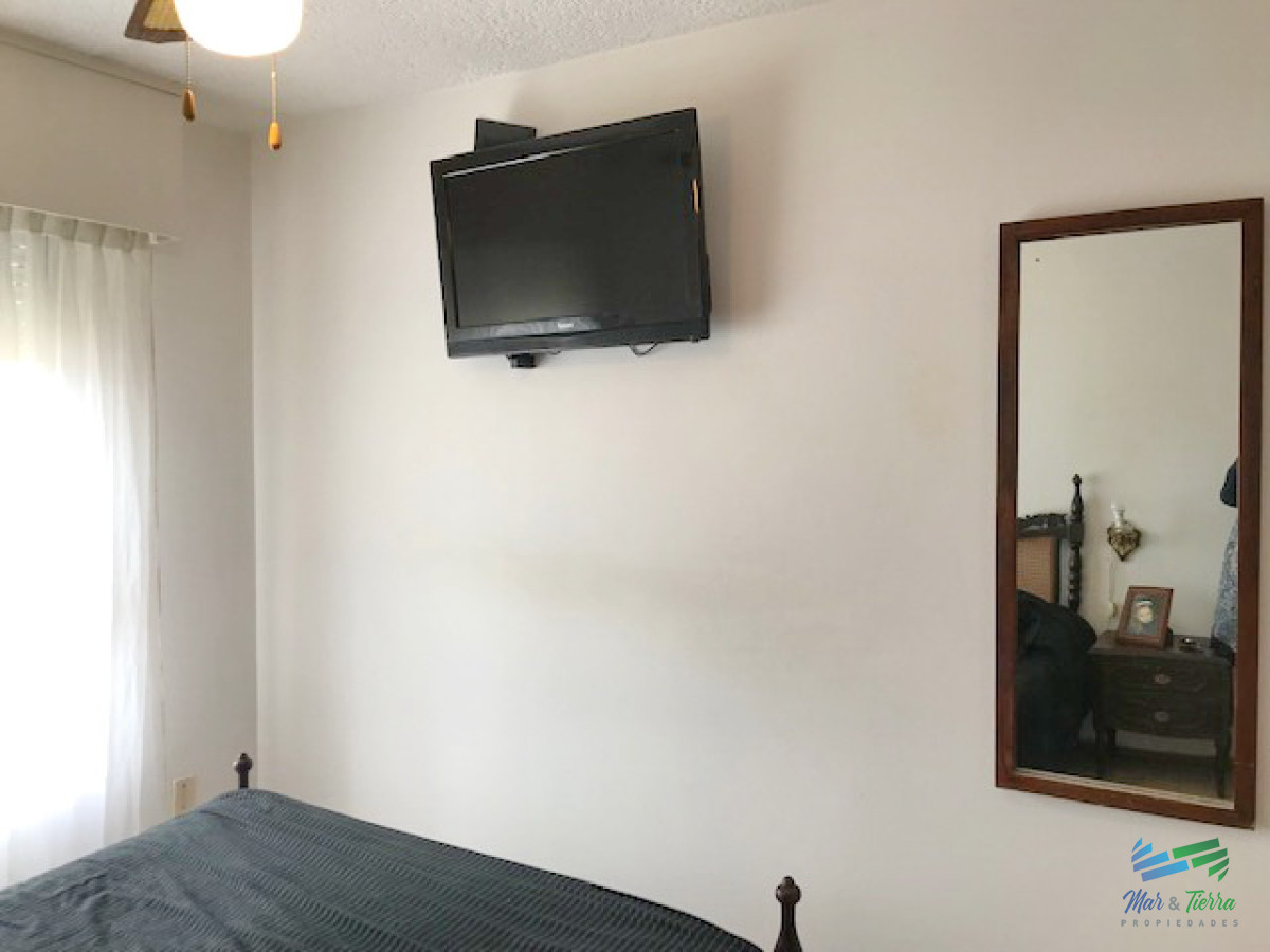 Apartamento ID.2276 - En alquiler apto con excelente ubicación.. a pocos metros del mar y de todos los servicios.