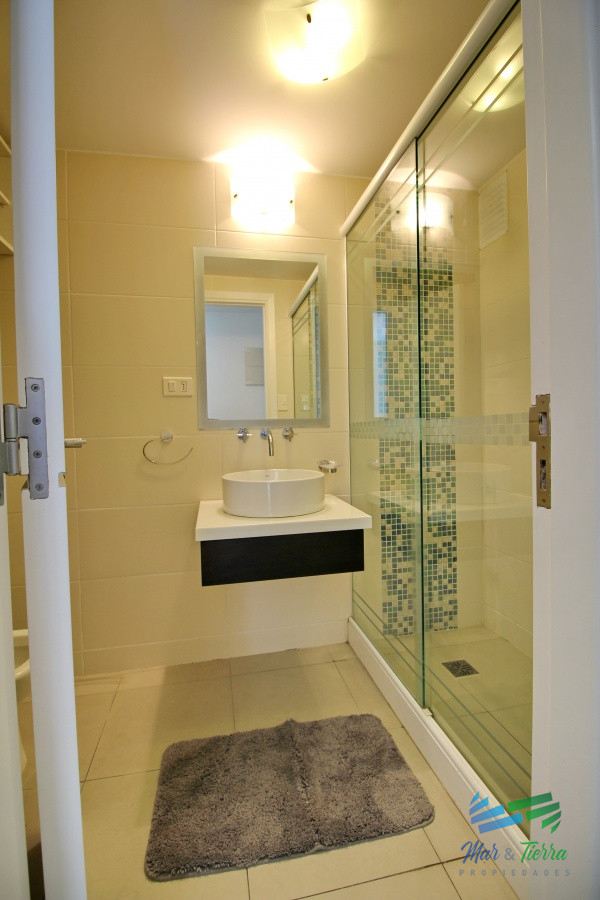 Apartamento ID.6 - En alquiler y venta... oportunidad.. torre de categoría.. a metros del mar!!!
