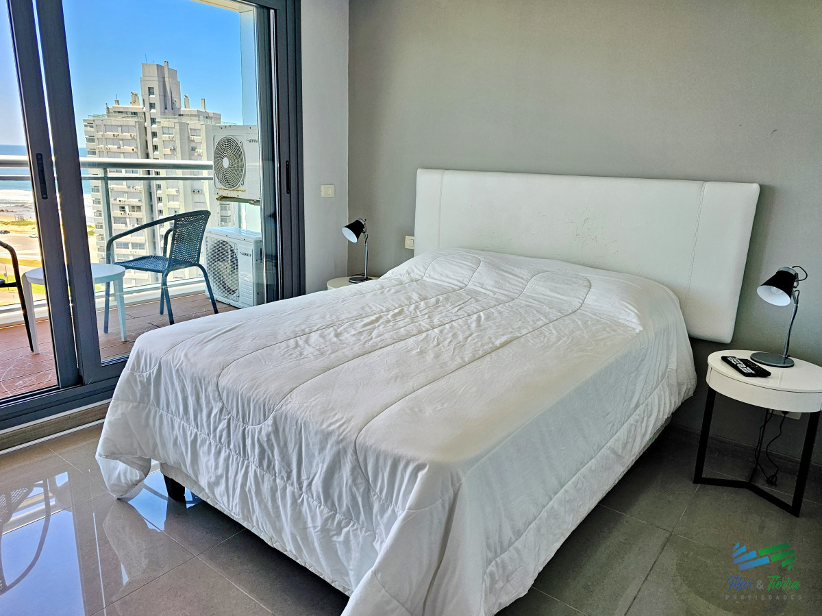 Apartamento ID.4951 - Venta de apartamento 1 dormitorio a estrenar full amenities playa Brava Punta del este 