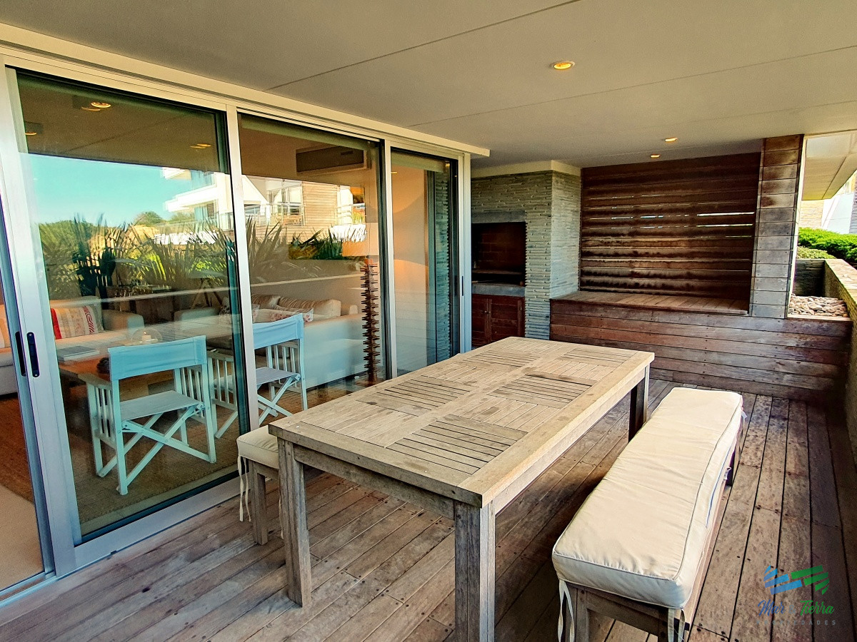 Apartamento ID.3062 - Vendo apartamento de 2 dormitorios y 3 baños. Rincón del Indio, Punta del Este.