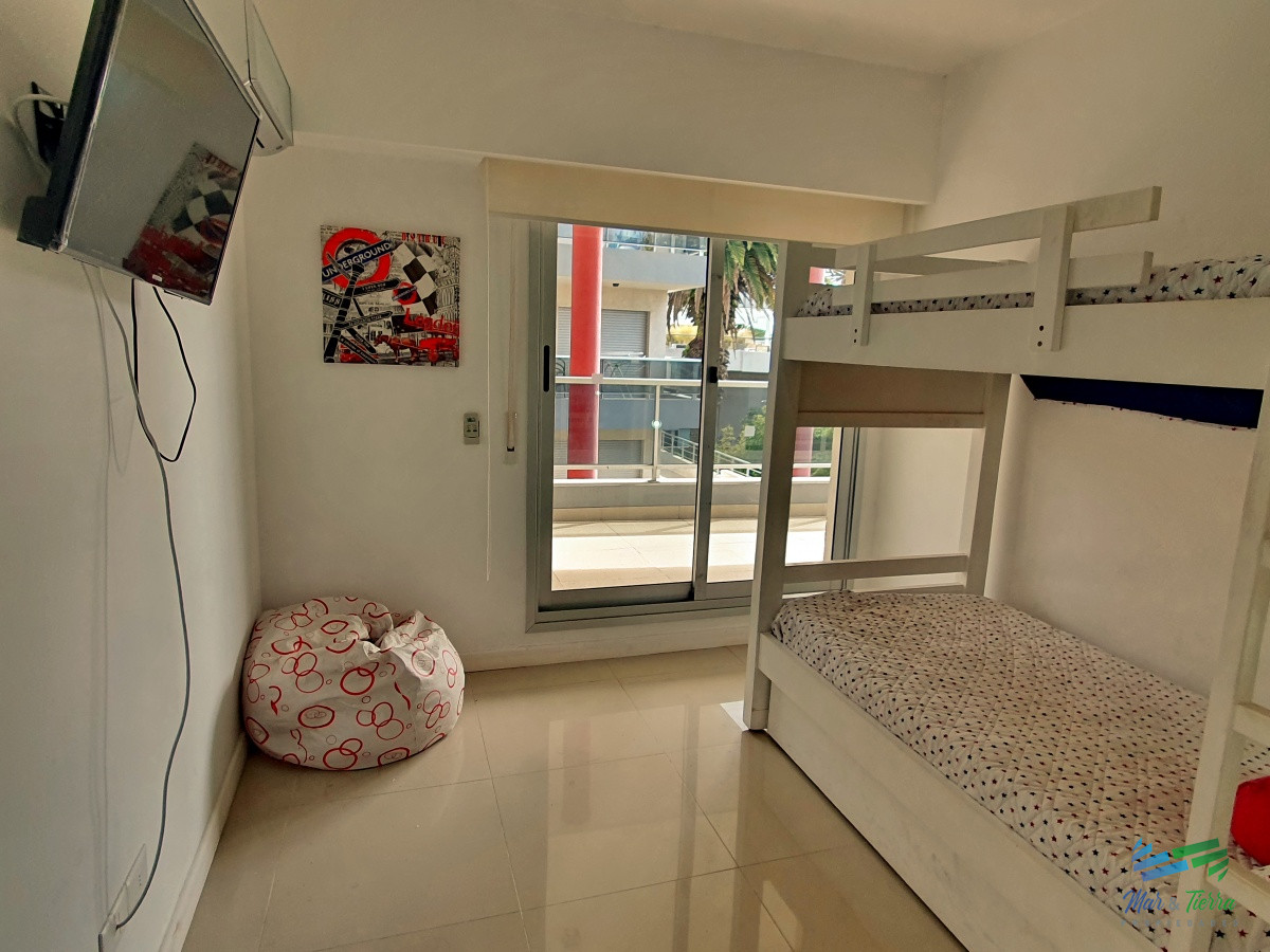 Apartamento ID.3072 - ALQUILER INVERNAL, CERCA DEL PUERTO DE PUNTA DEL ESTE, 2 DORMITORIOS. 