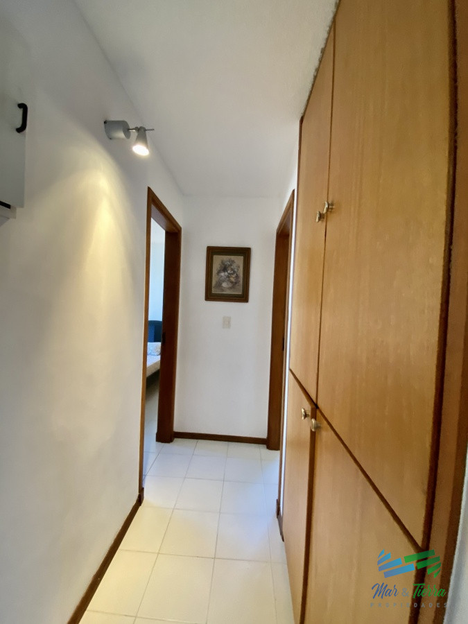 Apartamento ID.3279 - En venta , piso alto , con espectacular vista al mar!!!