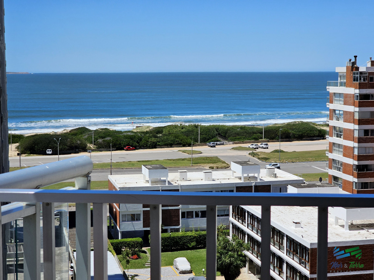 Apartamento ID.4952 - Venta de apartamento 2 dormitorios en Onix Punta del este playa Brava 