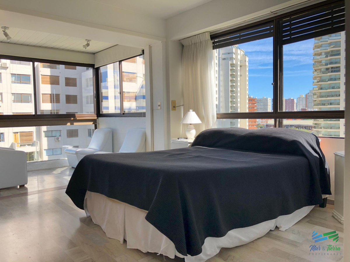 Apartamento ID.2283 - En venta.. gran oportunidad!!! piso intermedio con vista al mar.