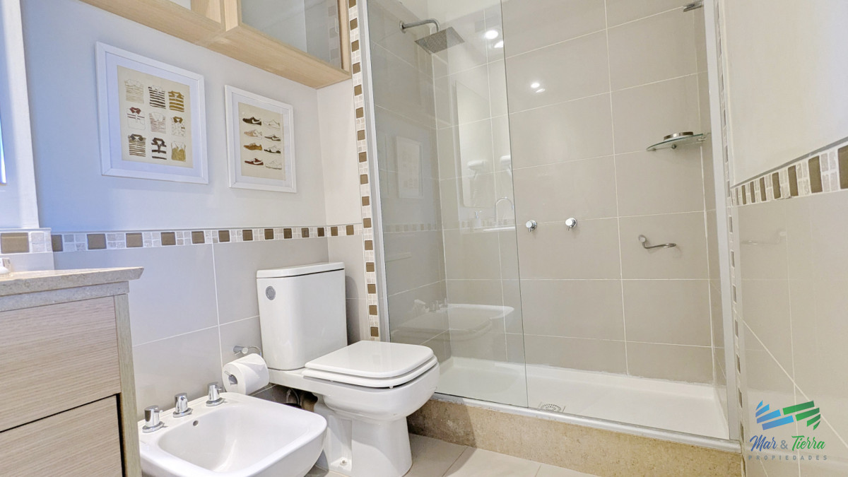 Apartamento ID.5704 - Alquiler apartamento 2 dormitorios en Ocea Drive Punta del Este