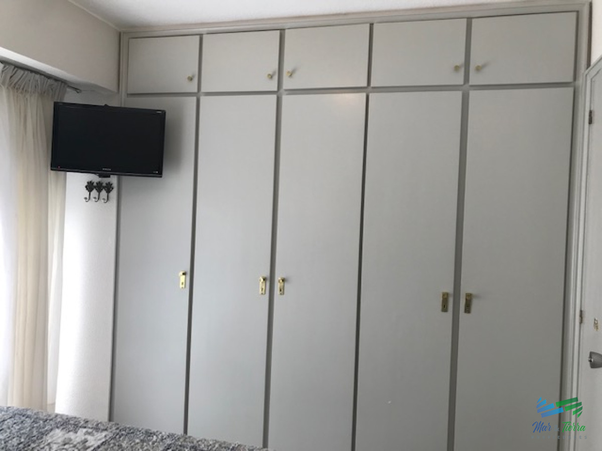 Apartamento ID.2666 - En  alquiler y venta. .muy lindo apto en el corazón de la Península