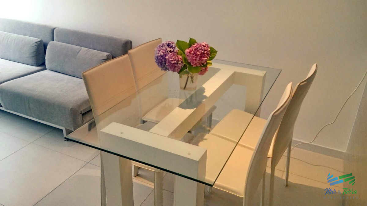 Apartamento ID.4911 - En venta apartamento 1 dormitorio con piscina en Peninsula, Punta del Este