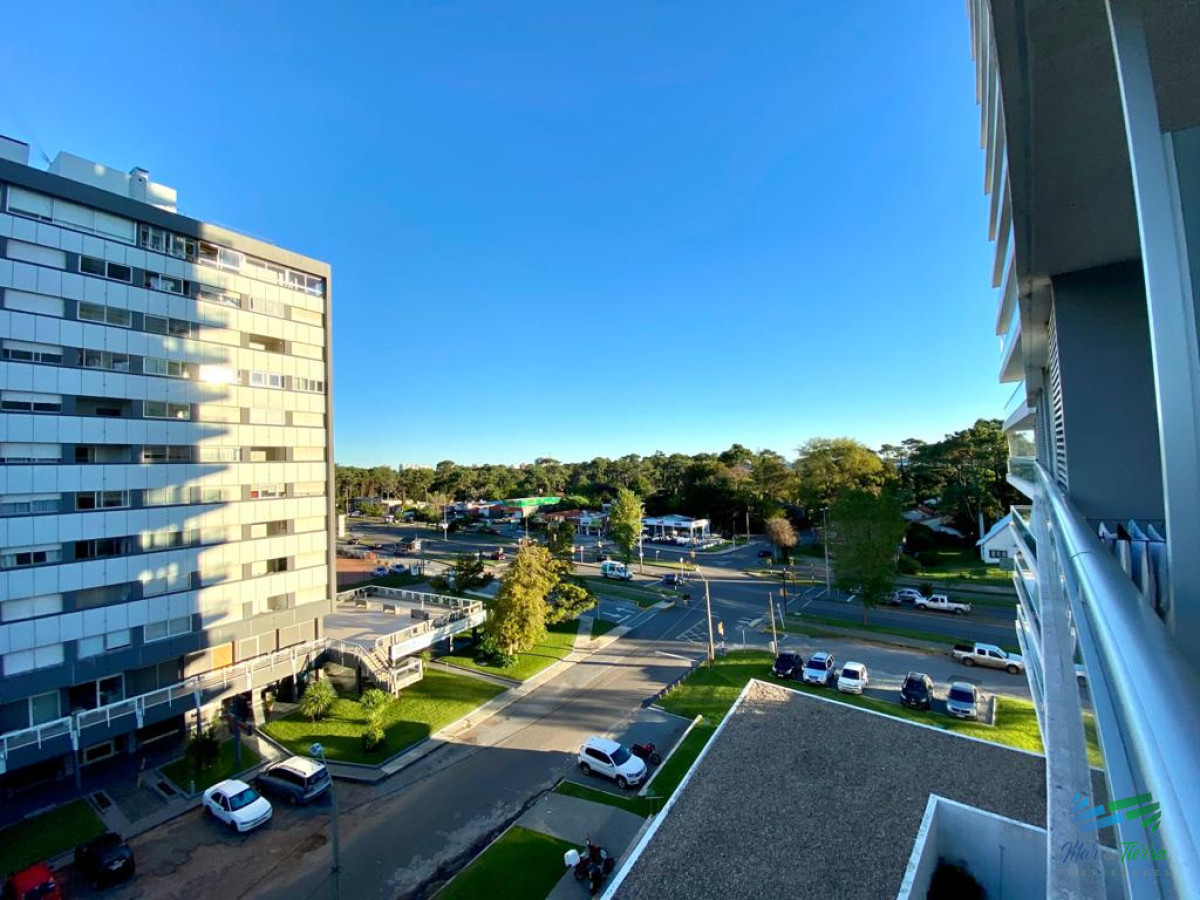 Apartamento ID.2838 - En Alquiler por invierno departamento de 1 dormitorio con servicios!