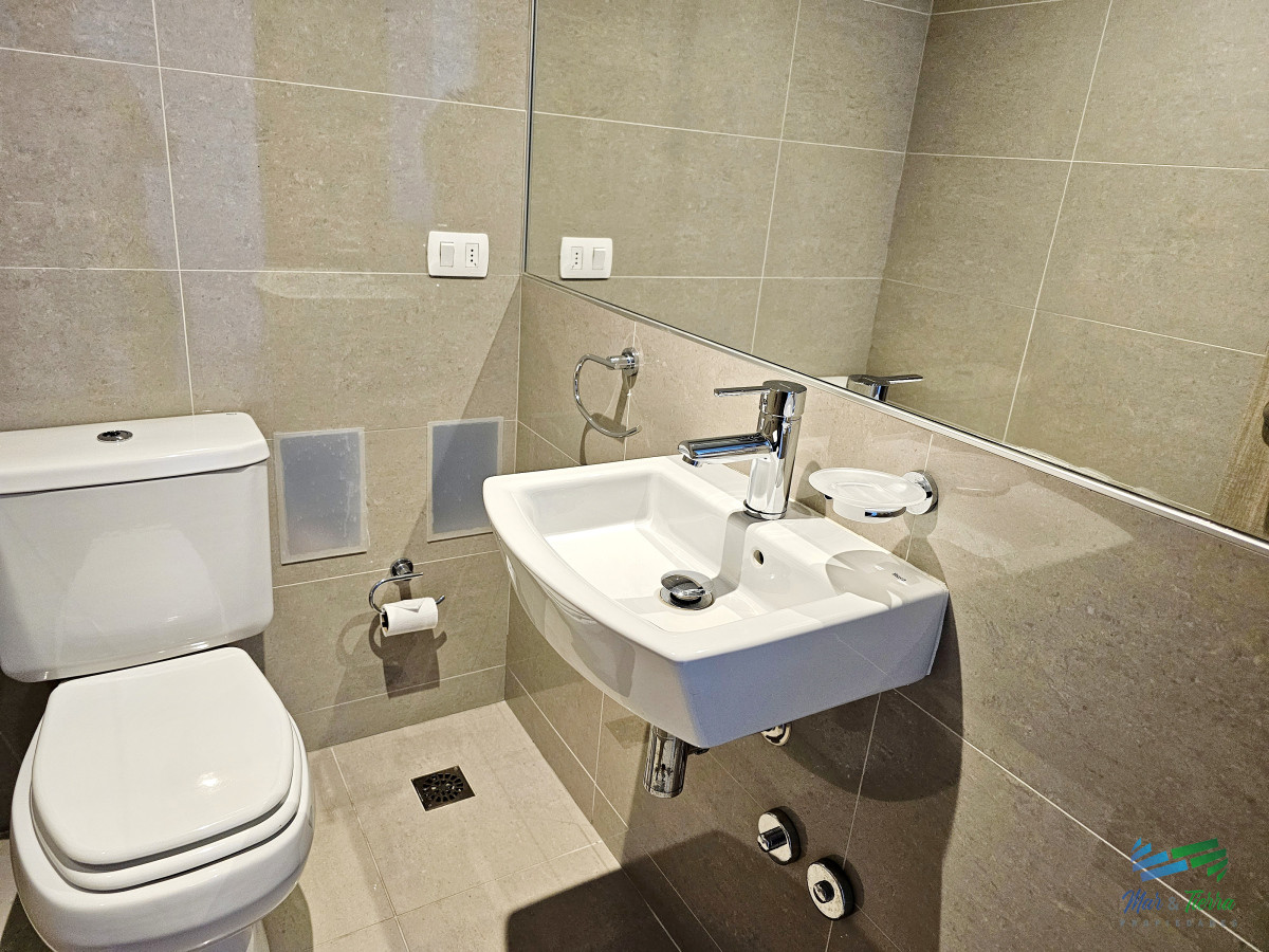 Apartamento ID.4951 - Venta de apartamento 1 dormitorio a estrenar full amenities playa Brava Punta del este 