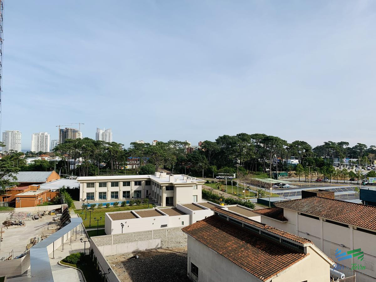 Apartamento ID.2697 - Imperdible oportunidad en torre con excelentes servicios!!!