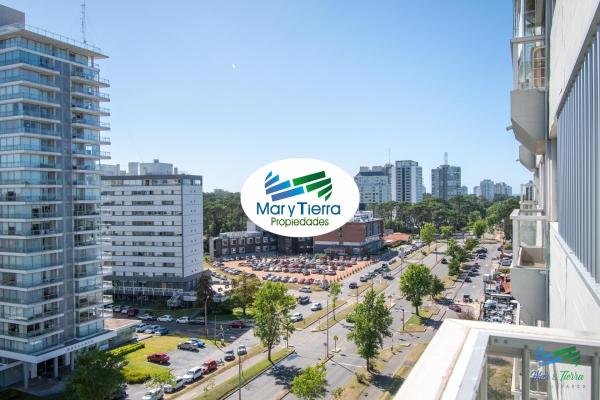 Apartamento ID.3927 - Vendo apartamento 3 dormitorios Roosevelt Punta del Este 