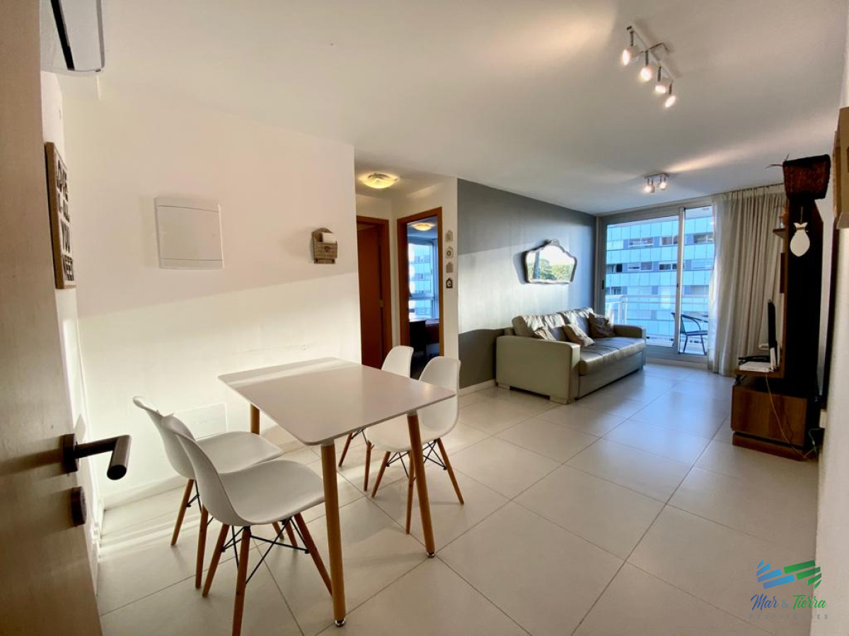 Apartamento ID.2838 - En Alquiler por invierno departamento de 1 dormitorio con servicios!