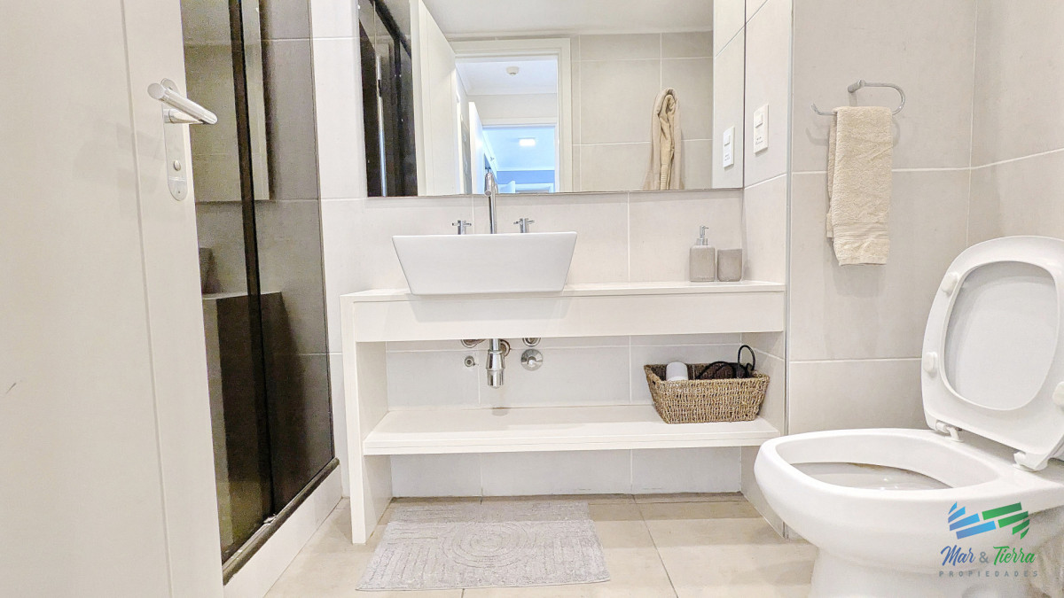 Apartamento ID.5707 - Venta y alquiler de apartamento de 2 dormitorios 2 baños vista panorámica