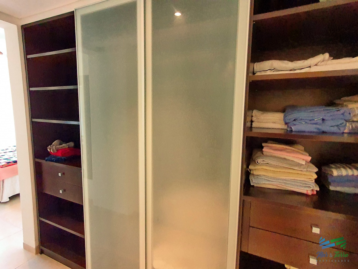 Apartamento ID.3064 - Vendo apartamento de 3 dormitorios y 3 baños. Rincón del Indio, Punta del Este.