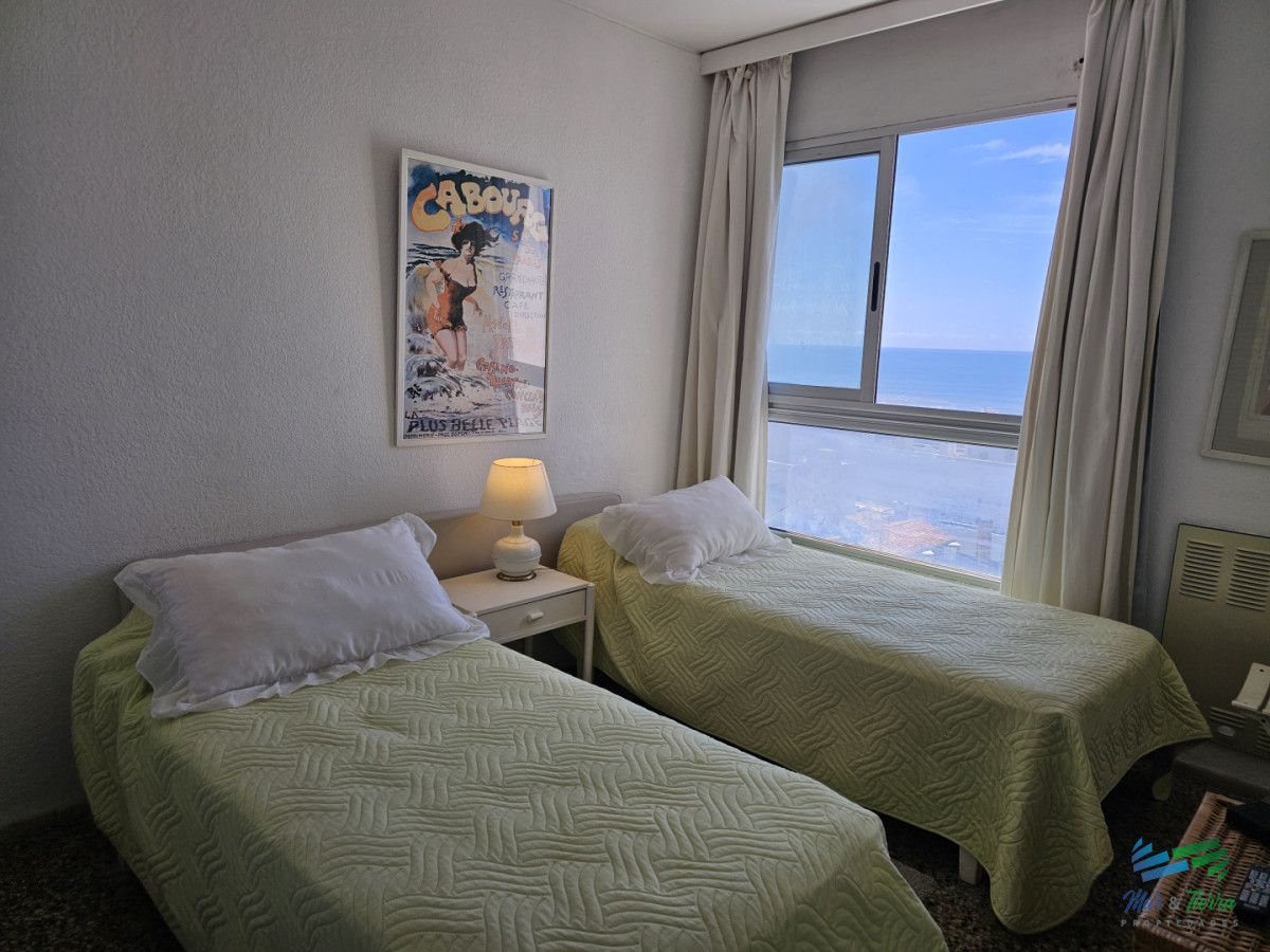 Apartamento ID.5645 - APARTAMENTO 2 DORMITORIOS, VISTA AL PUERTO DE PUNTA DEL ESTE, PENÍNSULA 