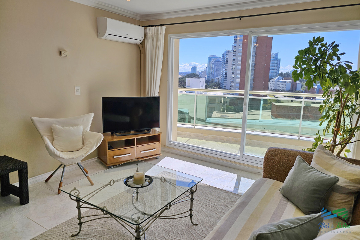 Apartamento ID.51 - Apartamento en Alquiler y Venta, playa mansa- Punta del Este 