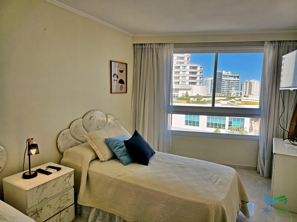 Apartamento ID.4624 - DEPARTAMENTO 3 DORMITORIO + SERVICIO DISPONIBLE ALQUILER ANUAL 