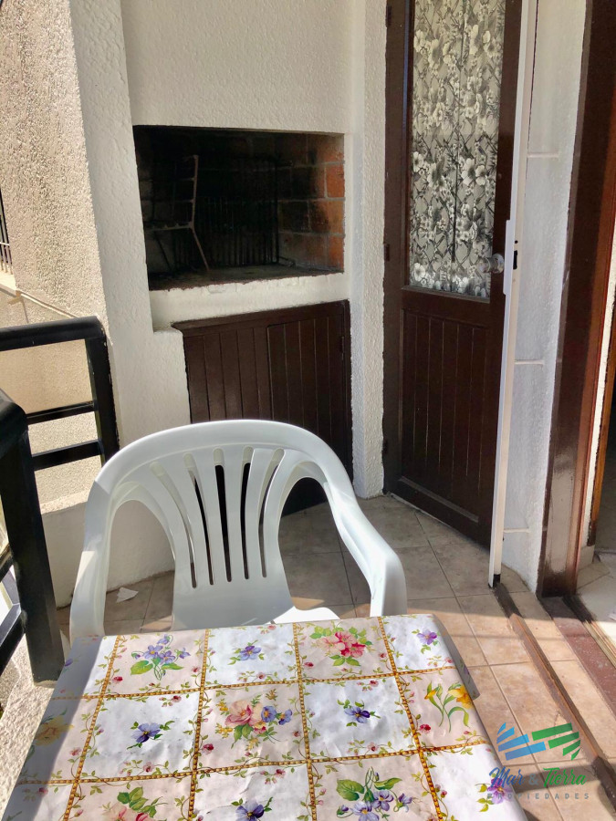 Apartamento ID.2982 - En venta , apartamento muy lindo, reciclado a 100 ms del mar (Brava)