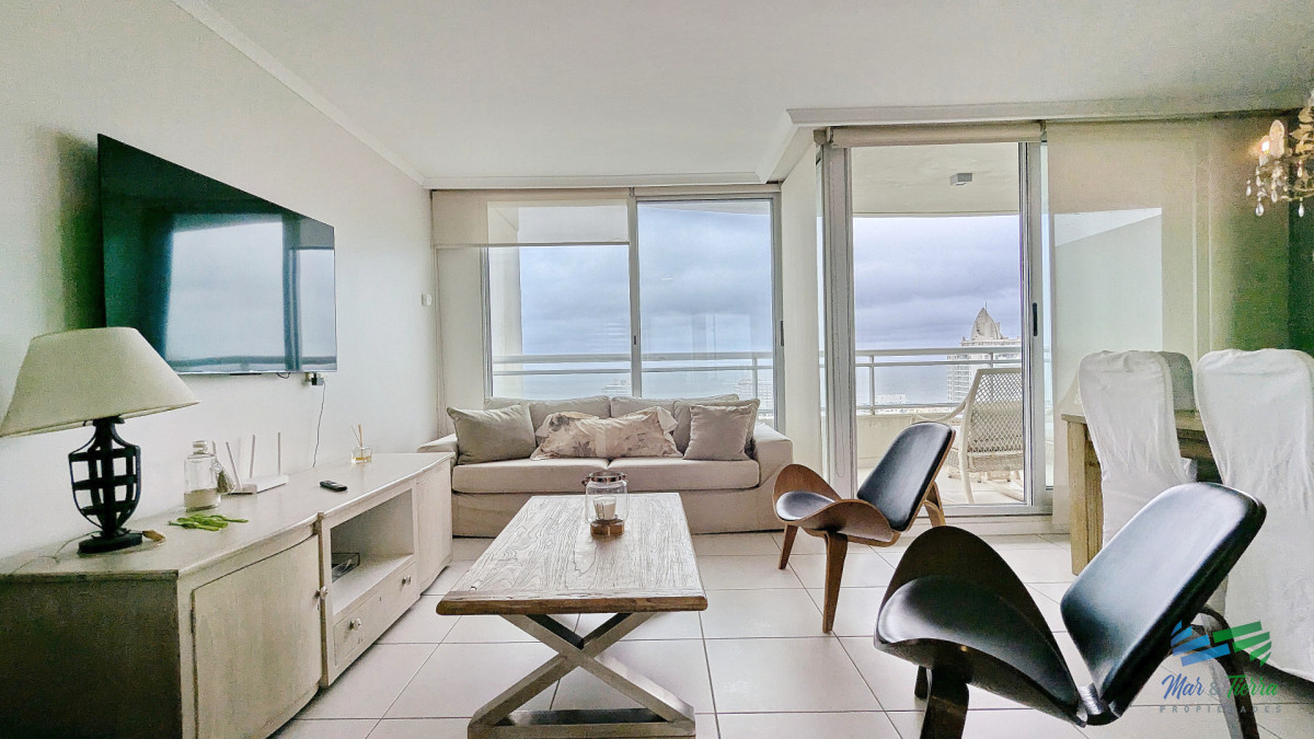 Apartamento ID.5707 - Venta y alquiler de apartamento de 2 dormitorios 2 baños vista panorámica