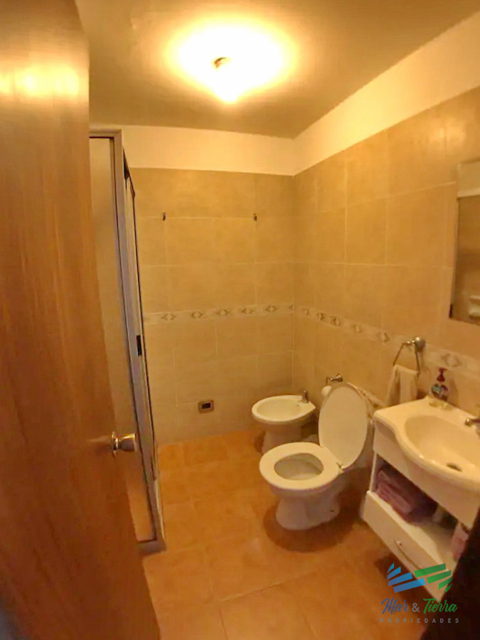 Apartamento ID.2742 - Vendo apartamento 3 dormitorios reciclado en Península, Punta del Este