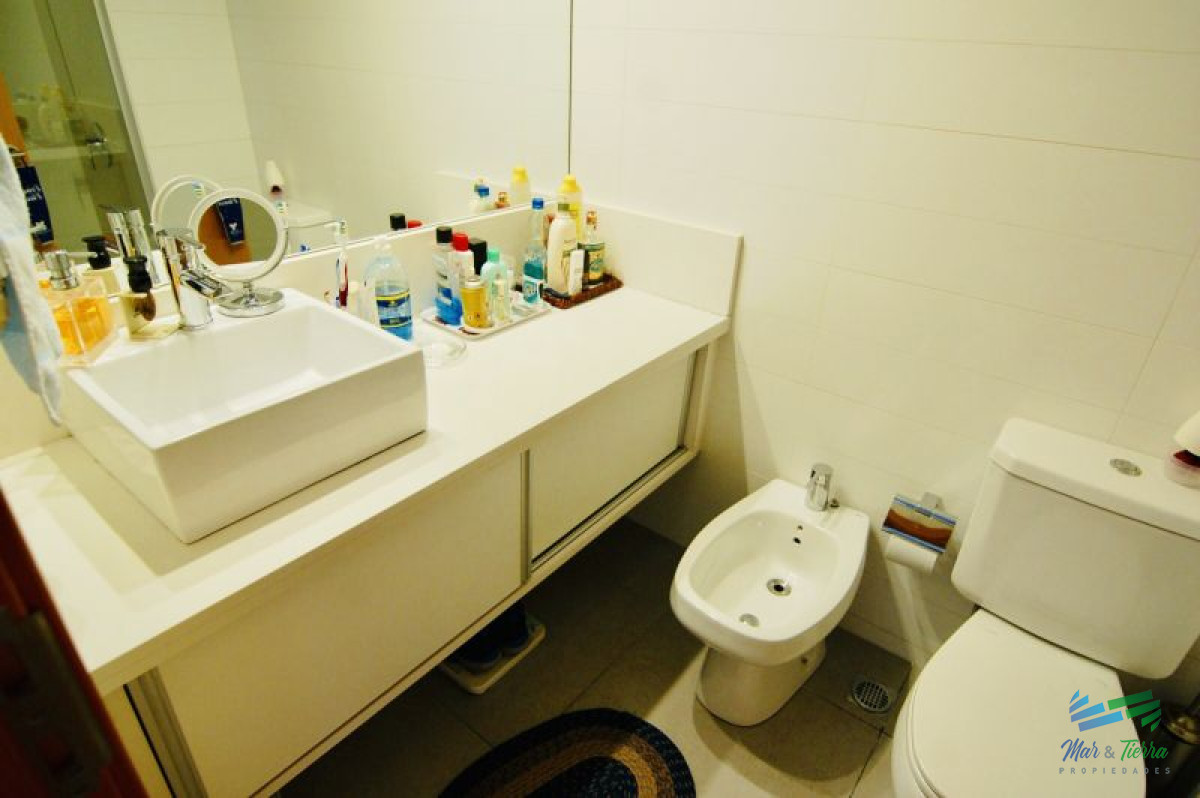 Apartamento ID.2533 - Apartamento 3 dormitorios en venta, Av. Roosevelt, Punta del Este