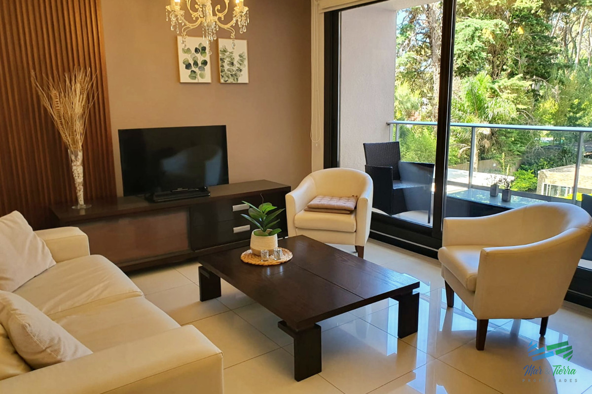 Apartamento ID.5083 - Venta de Apartamento 1 dormitorio sobre Roosevelt Punta del Este 