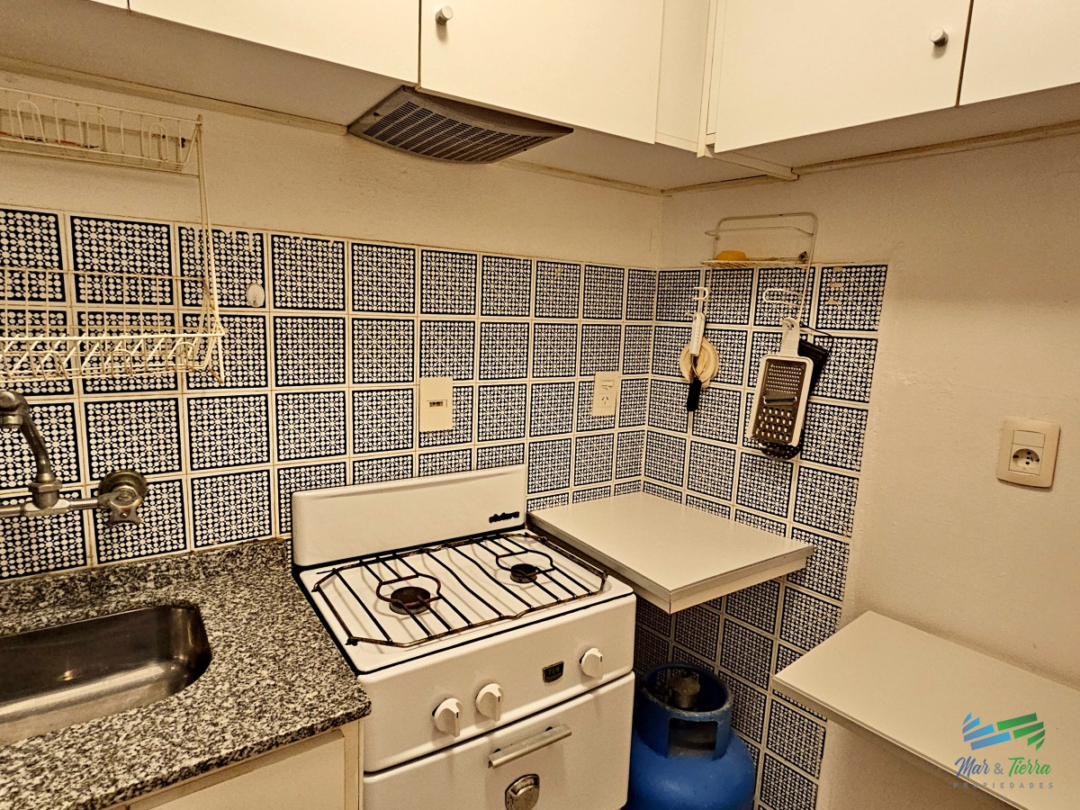 Apartamento ID.4676 - ALQUILER ANUAL DISPONIBLE, PENÍNSULA, DOS DORMITORIOS DOS BAÑOS 