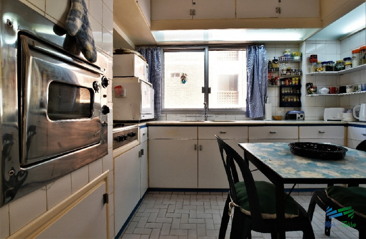 Apartamento ID.2156 - Venta de Apartamento 2 dormitorios en Playa Mansa, Punta del Este.  