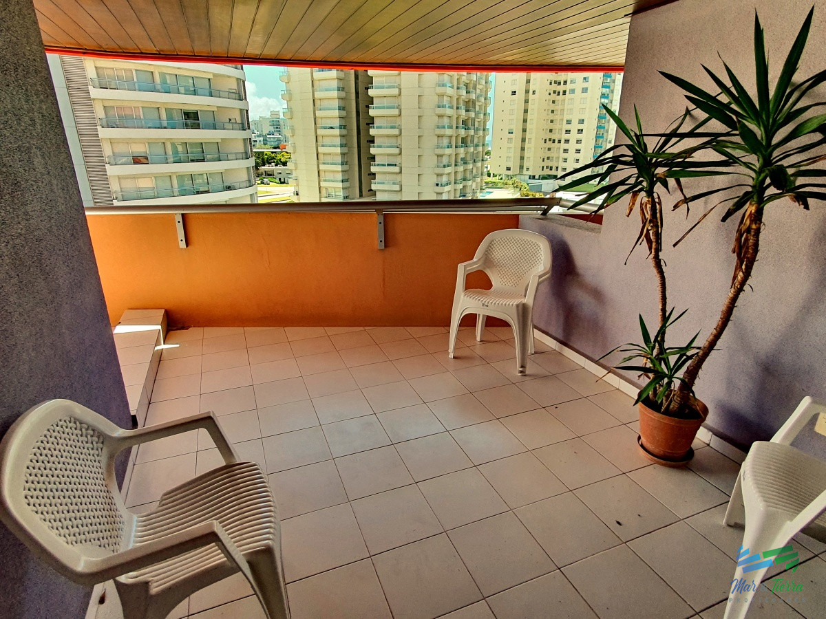 Apartamento ID.1290 - Alquiler de temporada apartamento 2 dormitorios en Brava, Punta del Este
