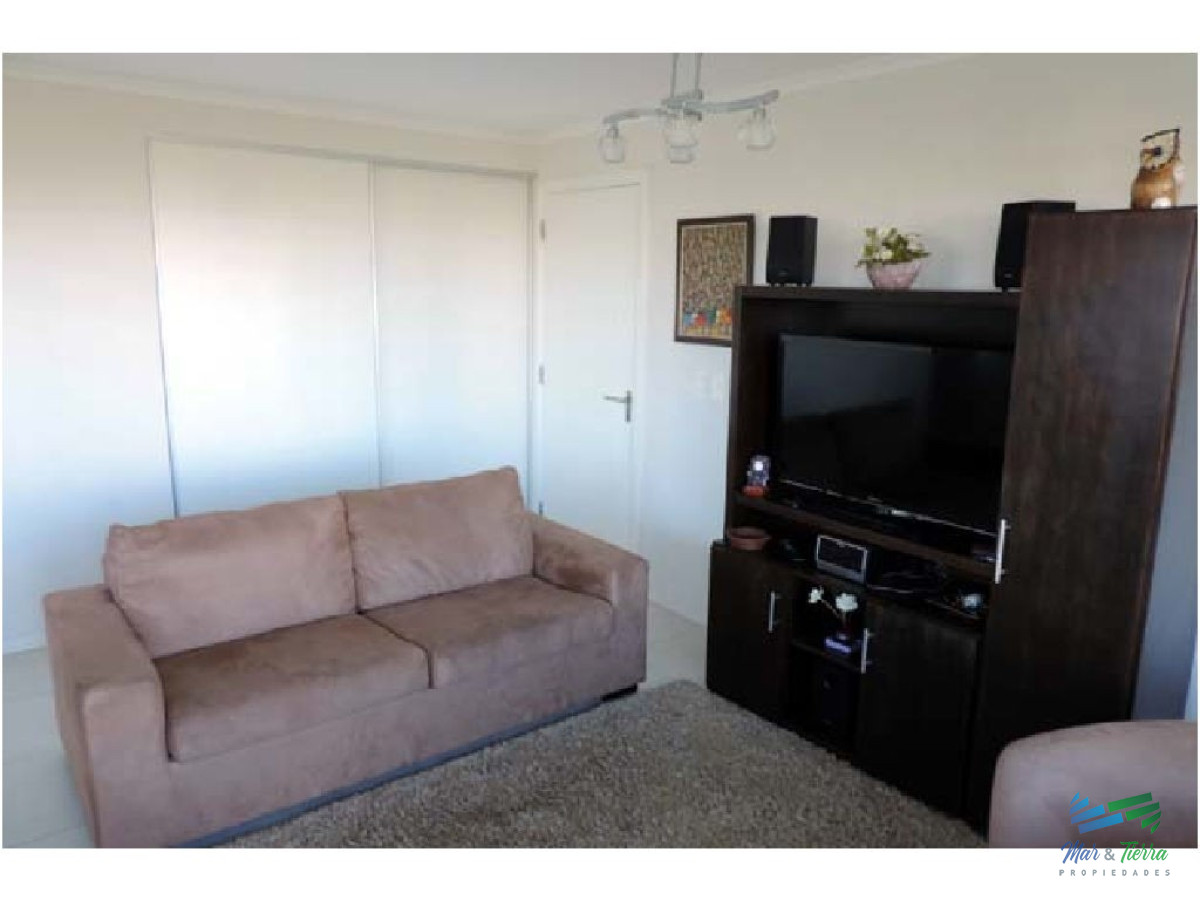 Apartamento ID.2361 - En venta.. Muy lindo apartamento sobre Av. Roosevelt, Punta del Este