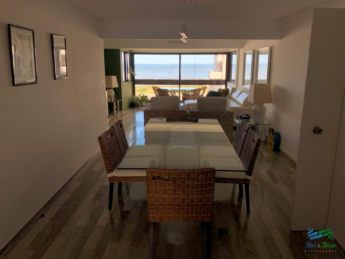 Apartamento ID.2283 - En venta.. gran oportunidad!!! piso intermedio con vista al mar.
