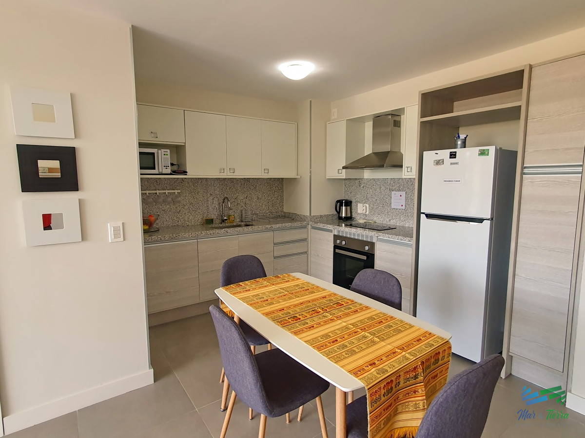 Apartamento ID.3725 - Vendo apartamento equipado de 1 dormitorio en Edif. Greenlife, Roosevelt, Punta del Este