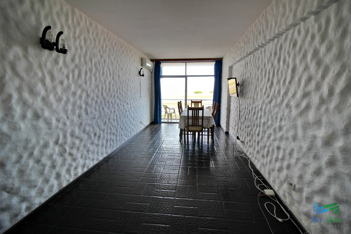 Apartamento ID.1182 - VENDO APTO EN LA BRAVA, VISTA DIRECTA AL MAR, PUNTA DEL ESTE 