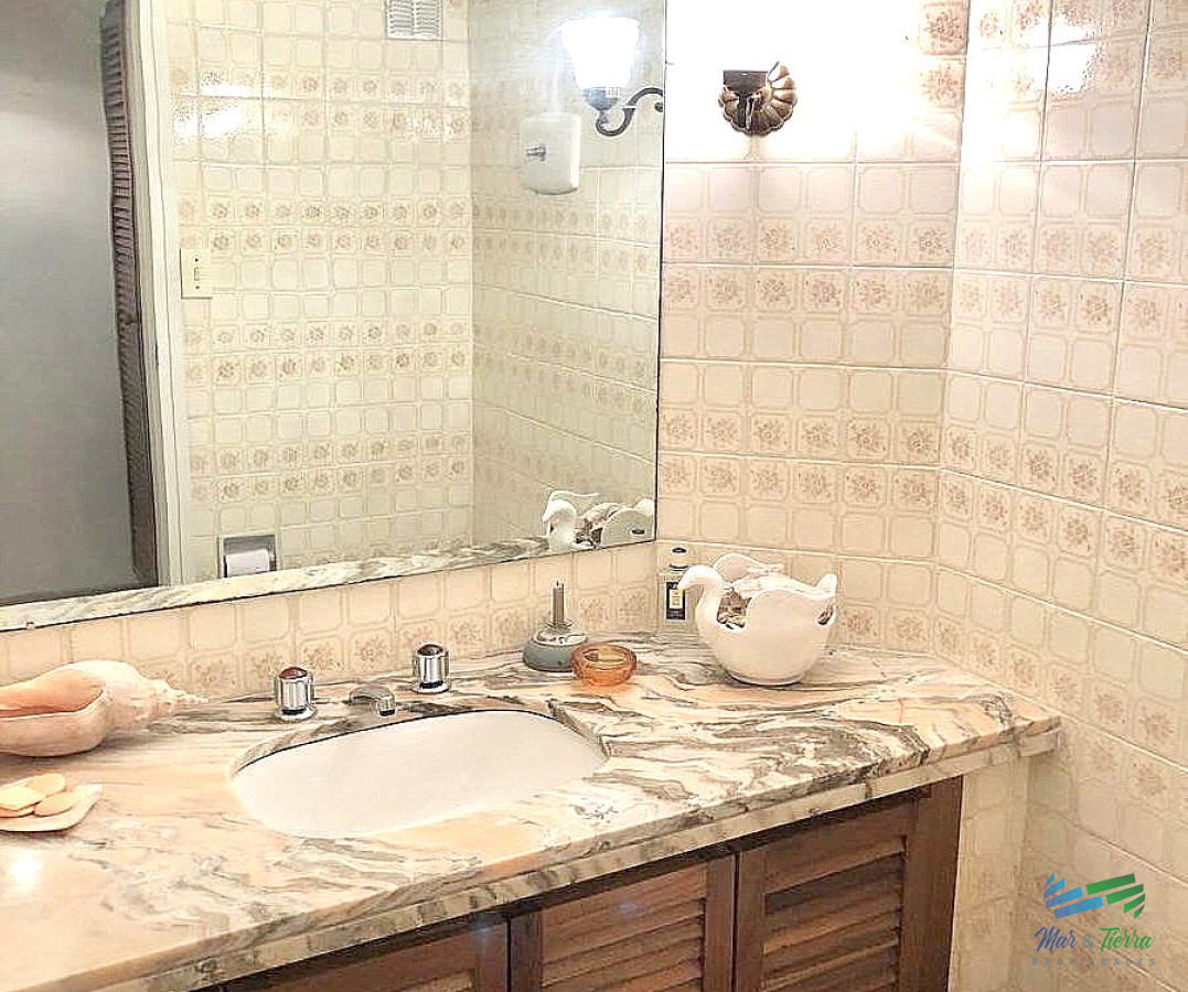 Apartamento ID.4068 - Venta apartamento 3 dormitorios 2 baños