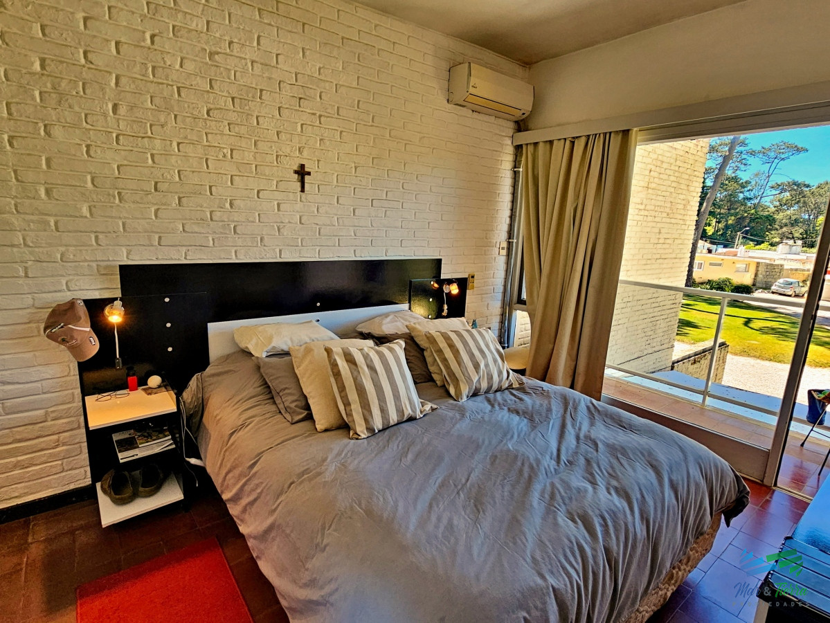 Apartamento ID.4174 - En venta casa duplex de 2 dormitorios, reciclado, en San Rafael, Punta del Este.