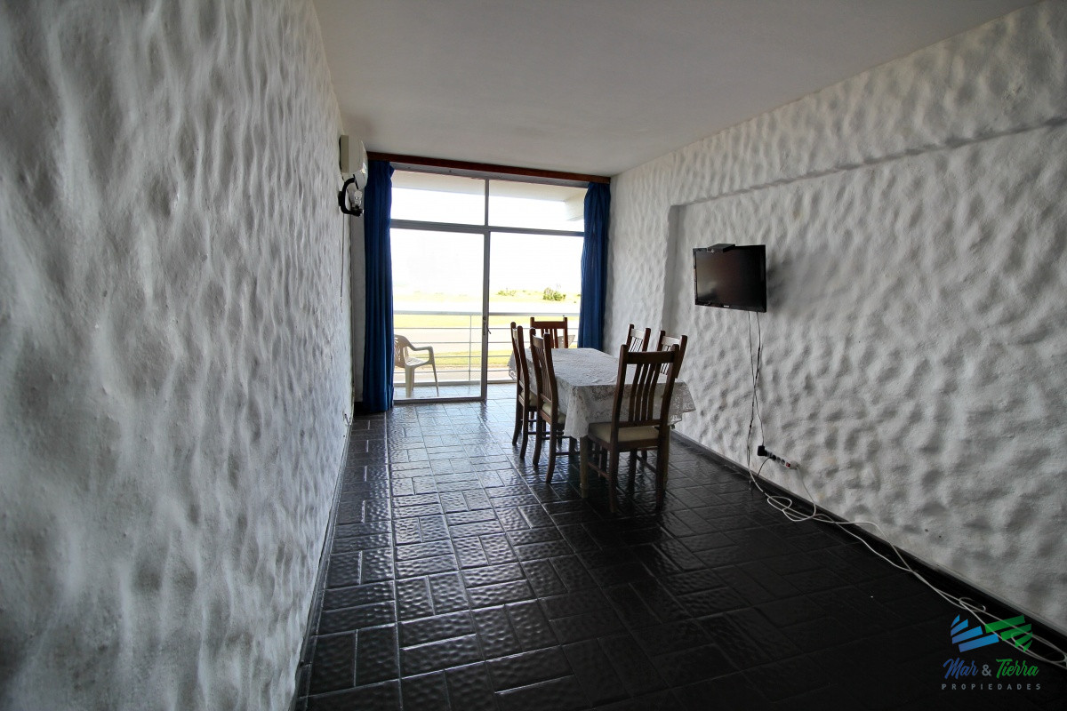 Apartamento ID.1182 - VENDO APTO EN LA BRAVA, VISTA DIRECTA AL MAR, PUNTA DEL ESTE 