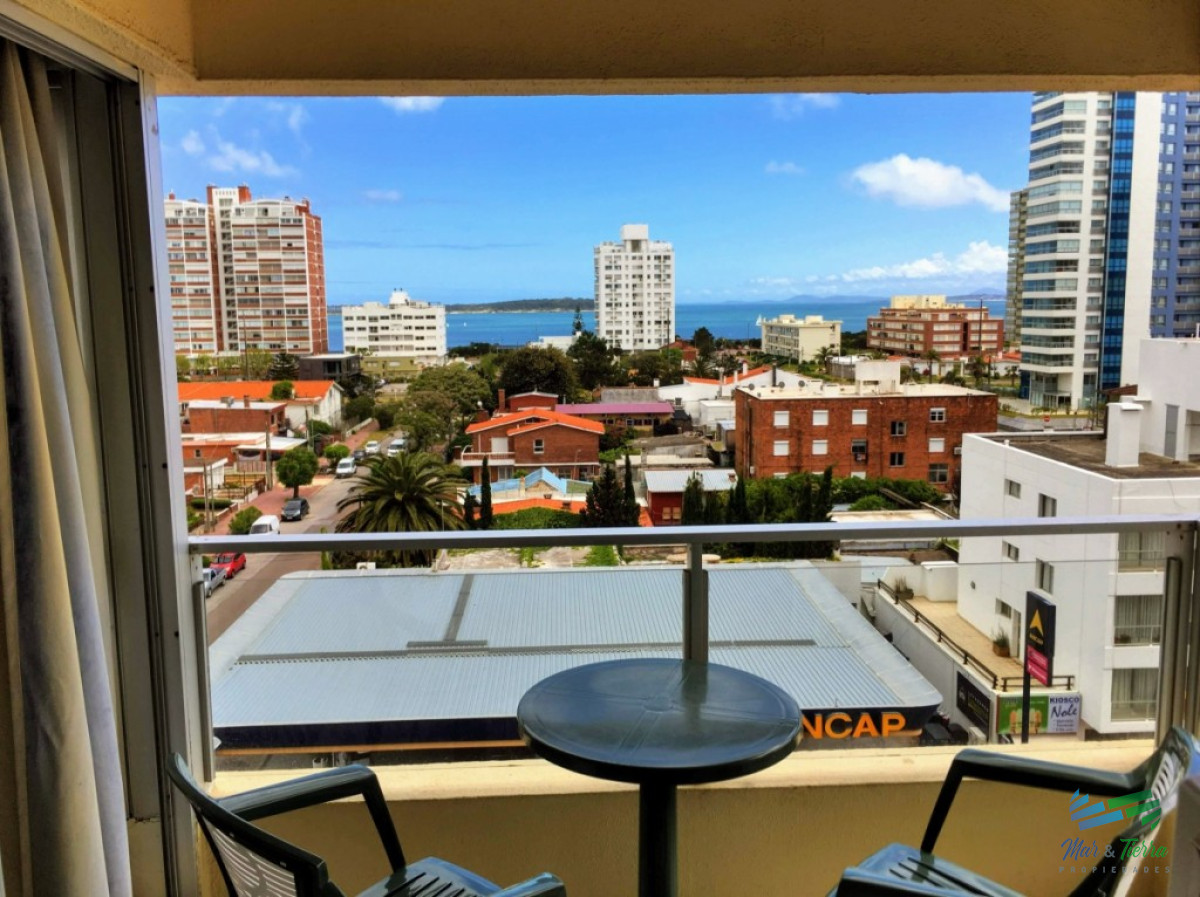 Apartamento ID.2325 - Lindo apartamento en venta a 2 cuadras de la playa!! Brava, Punta del Este 