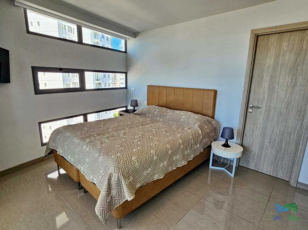 Apartamento ID.4952 - Venta de apartamento 2 dormitorios en Onix Punta del este playa Brava 