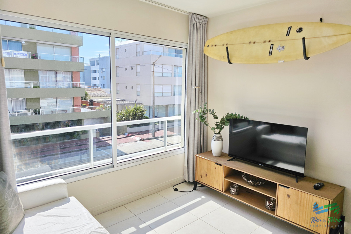 Apartamento ID.2709 - Alquilo apartamento INVERNAL EN PUNTA DEL ESTE , 1 dormitorio, Península. 