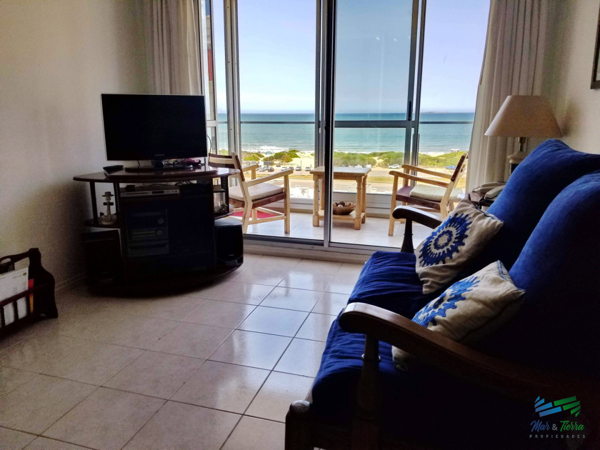 Apartamento ID.5891 - Venta apartamento 2 dormitorios 2 baños en parada 2 playa brava Punta del este 