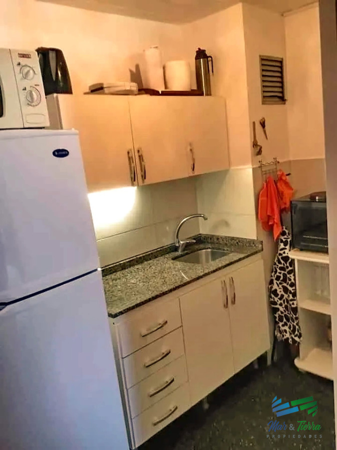 Apartamento ID.3354 - Vendo apartamento de 1 dormitorio y medio. Playa Mansa, Punta del Este.