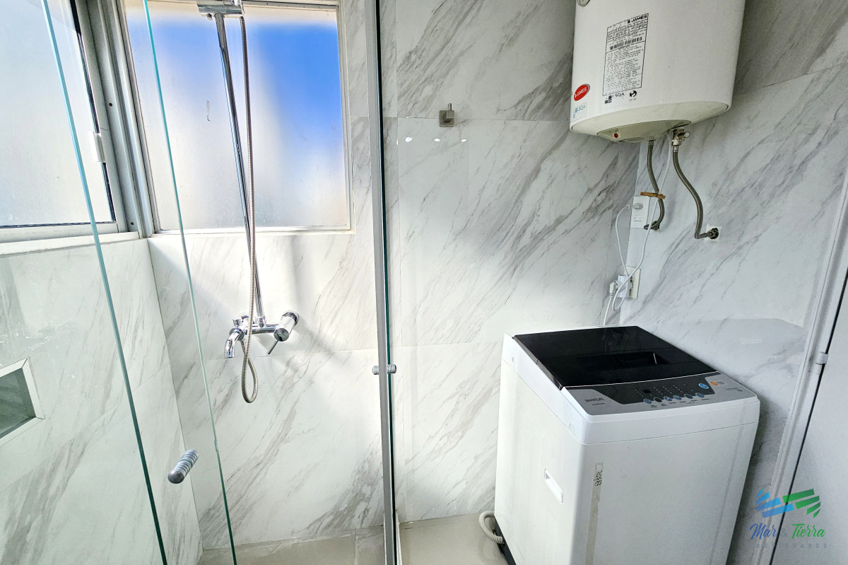 Apartamento ID.5171 - Venta de apartamento de 1 dormitorio 2 baños en la parada 2 de Punta del Este 